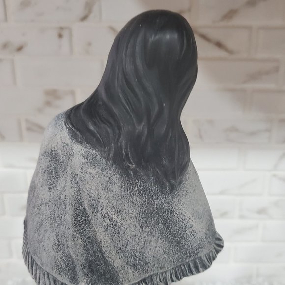 Native American Maiden with dove Hand Painted - Picture 6 of 11